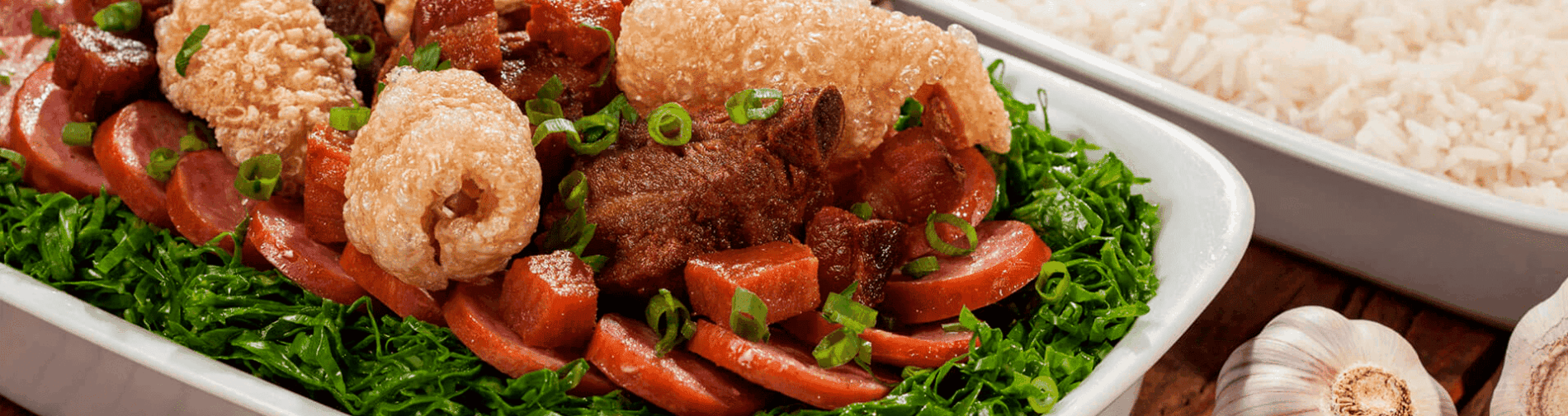 Tutu de Feijão com Torresmo - Porccino